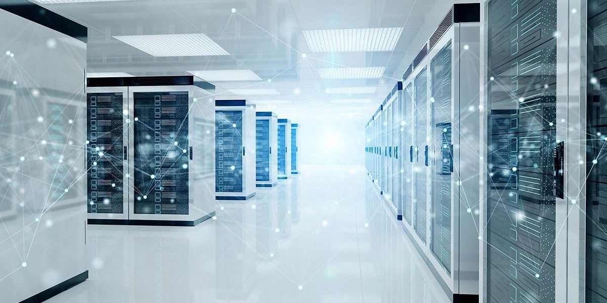 Innovations and Sustainability Trends in the Data Center Industry
